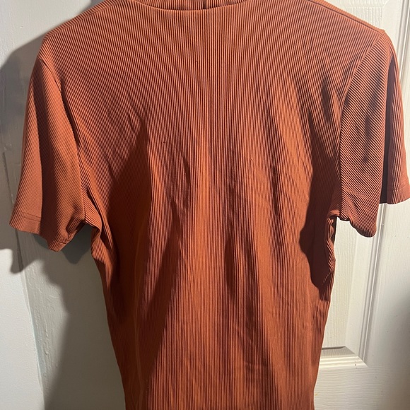 Worhungton mock neck tee - Picture 3 of 3